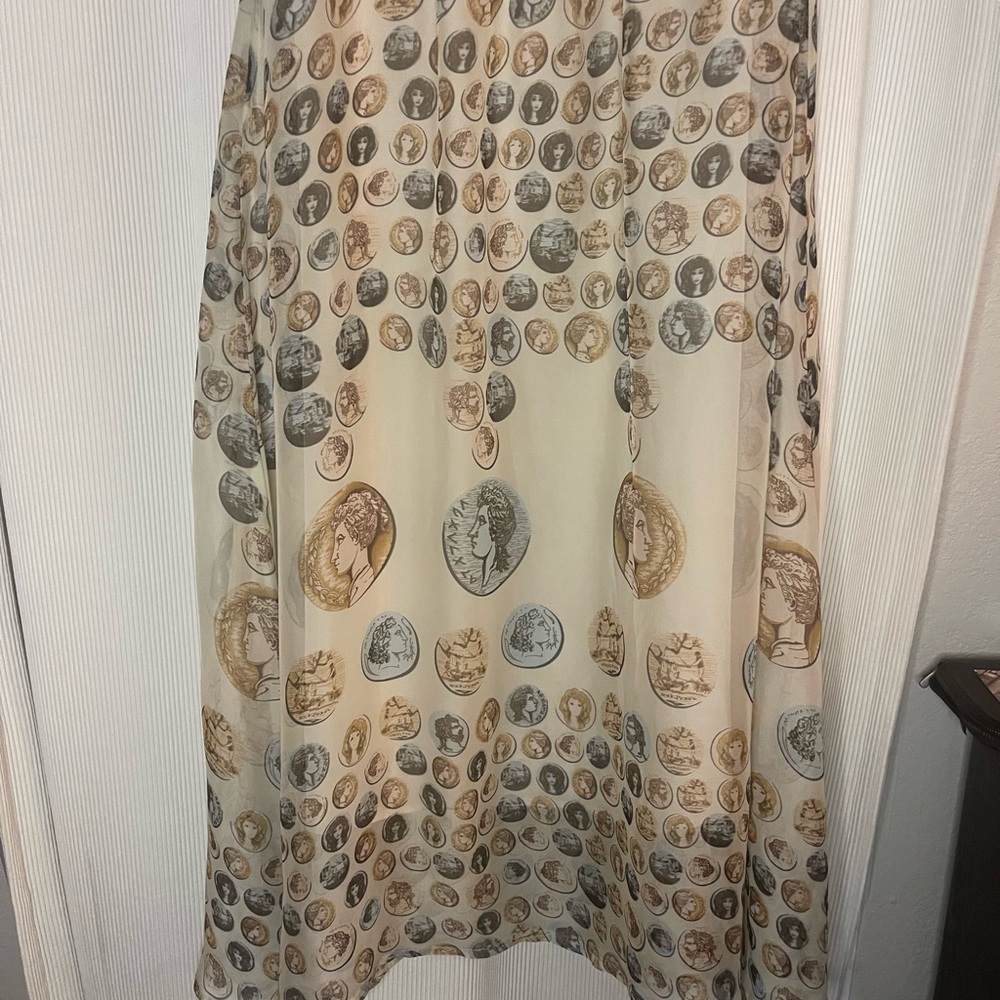 Elegant Beige Coin Patterned Vintage inspired Dress- size XL - Picture 11 of 11